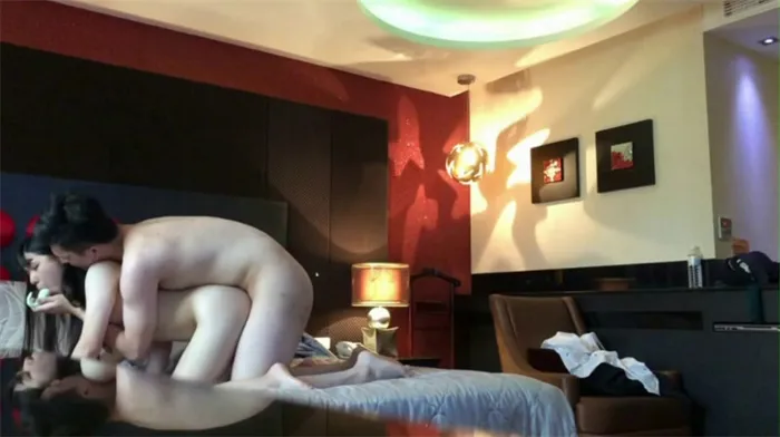 超話題!人気YouTuber【ポートワールド】が披露するホテルでの大人の魅力満点の美女たちとのラブシーン、必見のスリル感がたっぷり詰まった衝撃ライブ配信 4 超話題!人気YouTuber【ポートワールド】が披露するホテルでの大人の魅力満点の美女たちとのラブシーン、必見のスリル感がたっぷり詰まった衝撃ライブ配信