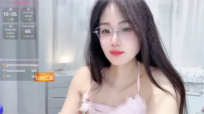 爆乳ギャップ、メガネお姉さん【Nabi518】全裸で挑発的な魅力を放つ、フェチ具で弄ぶ